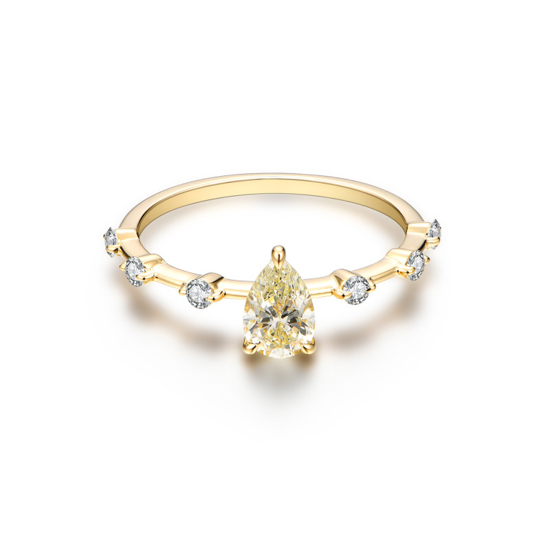 Light Pear Yellow Space Diamond Ring / PK-67R+2/AHR