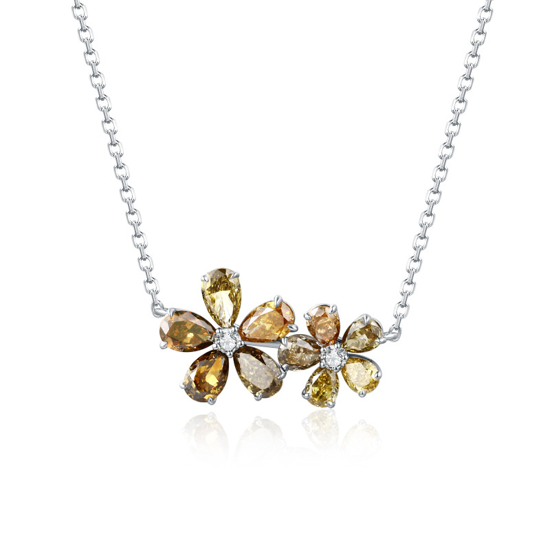 Natural Colour Diamond and White Diamond Pendant / PK-71SP/MRHR