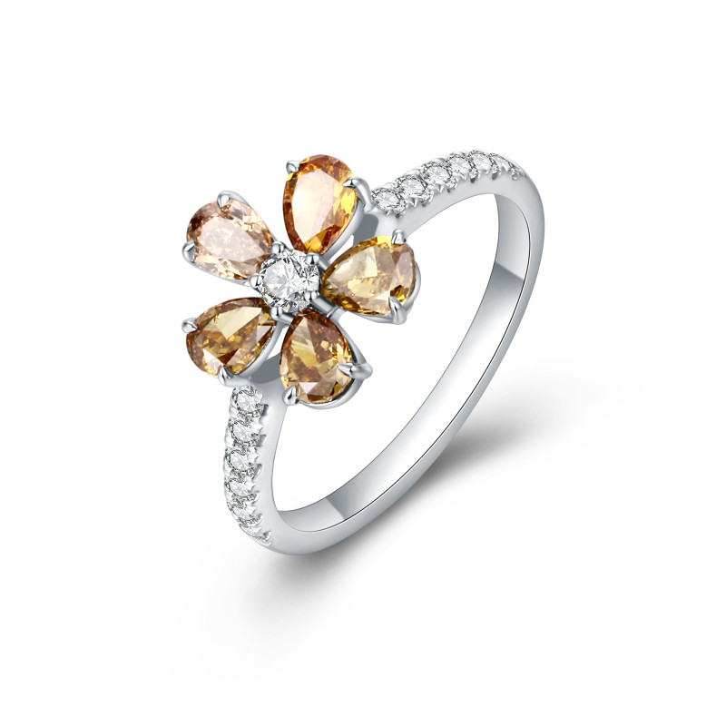 Natural Colour Diamond and White Diamond Ring / PK-71SR/ASR