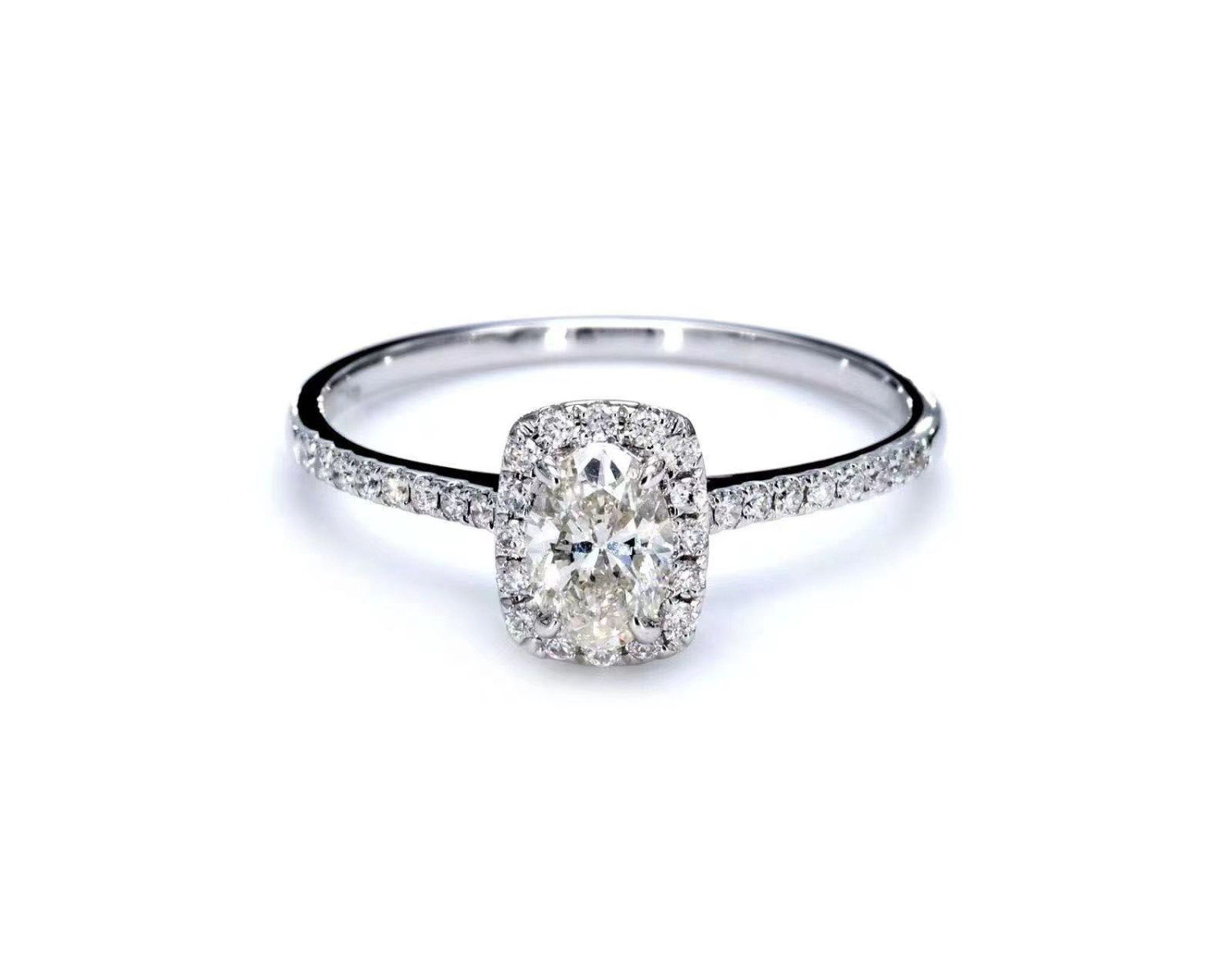 Halo Oval Half Eternity Diamond Ring / PK-22R+1/ORR